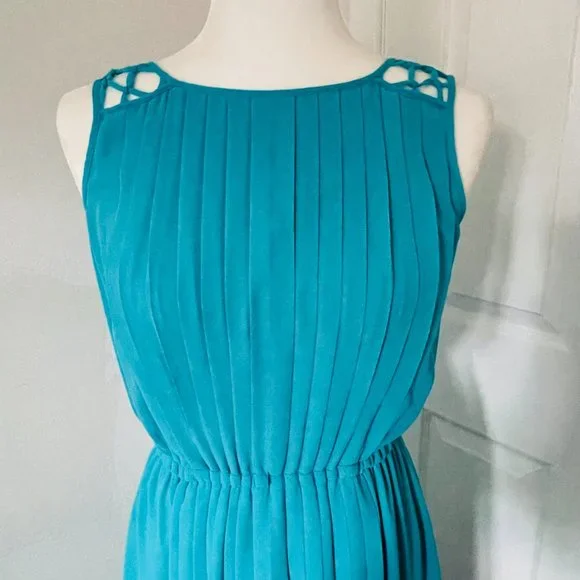New Jessica Simpson Bluebird Blue Chiffon Pleated Dress Size 6 - Picture 2 of 8